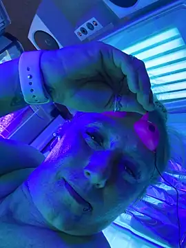 Kourtney5 online show from April 17, 1:13 pm