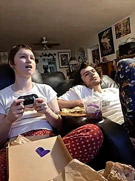 SugarNCinnamon online show from May 15, 10:56 pm
