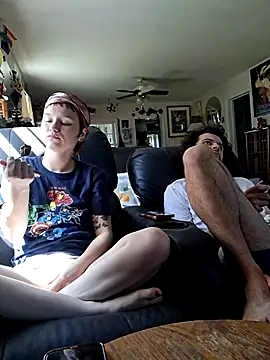 SugarNCinnamon online show from May 16, 8:41 pm