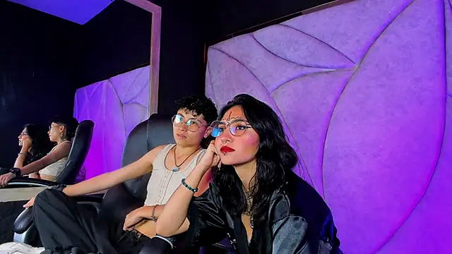 velvet mystic online show from April 4, 3:49 am