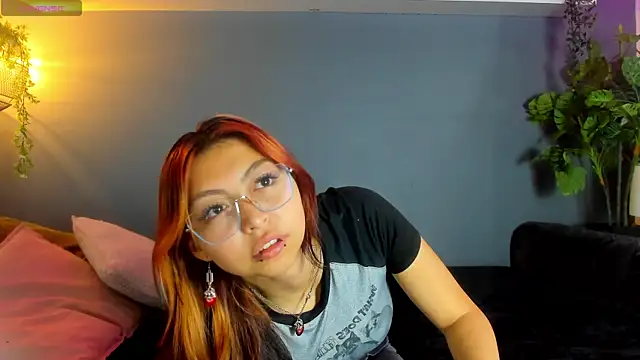 Kira Exe  online show from April 16, 11:43 am