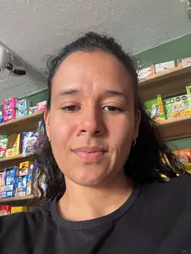 lannabellx online show from April 16, 8:08 pm