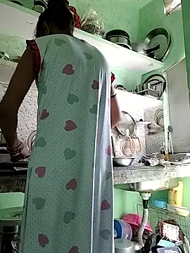 Night-Couple2 online show from April 16, 4:35 am