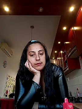 argunzeynep00 online show from March 24, 8:09 am