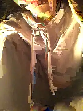 Minhkhue121 online show from February 4, 1:30 am