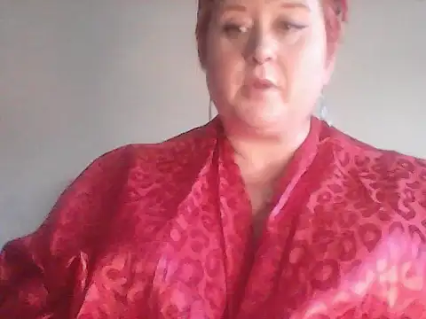 BustyRedxx online show from April 8, 5:59 pm