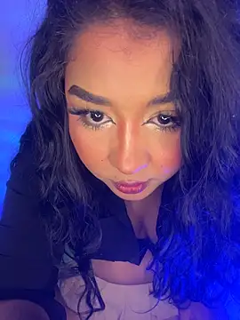 Isabella Belmont online show from February 27, 5:07 am