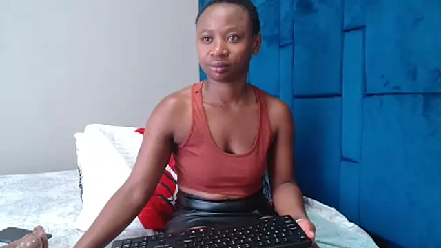 Sweetjuicyclitoris online show from March 25, 9:34 am