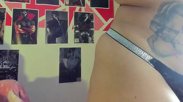 abril onnel online show from April 10, 8:04 pm