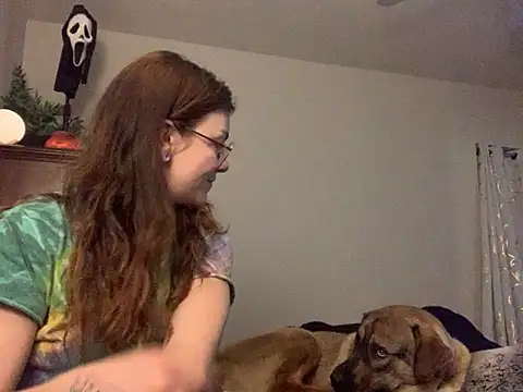 Intothewoodswego online show from February 22, 1:28 am