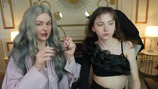 Orly flame online show from April 3, 2:37 pm