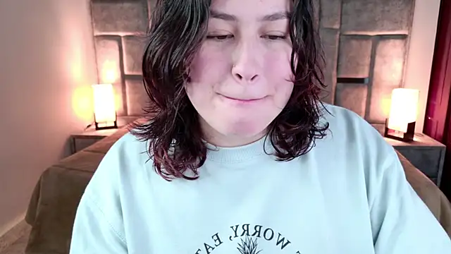 azul veraa online show from April 11, 12:09 pm