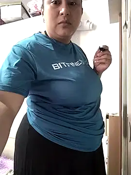 SexyandnaughtyLatinos online show from February 20, 12:50 pm