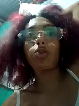 meganparixx online show from April 20, 4:15 am