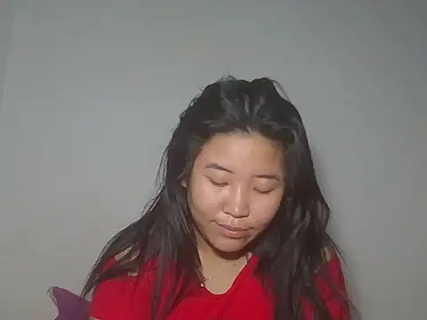 Zyeiii online show from March 22, 8:42 am