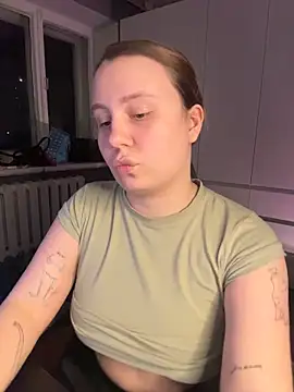 AnnaSeint online show from April 30, 7:08 pm