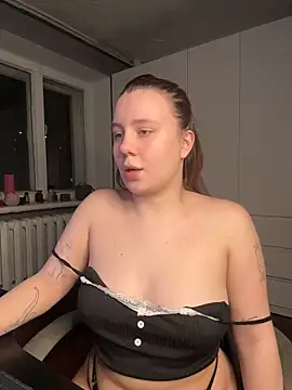 AnnaSeint online show from April 10, 7:31 pm