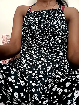 Cute Riyaa22 online show from March 13, 10:27 am