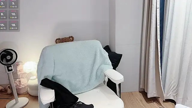 tutu-l online show from April 19, 6:10 pm