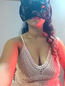 cutehotwife online show from July 3, 10:38 pm