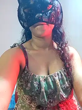 cutehotwife online show from July 11, 4:23 am