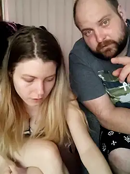 MochiNy4n online show from June 19, 5:49 pm