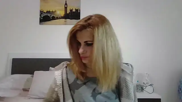 Clara1986 online show from April 6, 3:57 pm