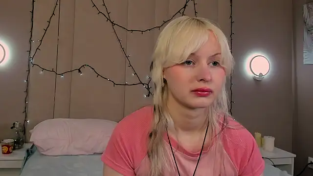 AdeleSilvy online show from March 4, 1:56 am