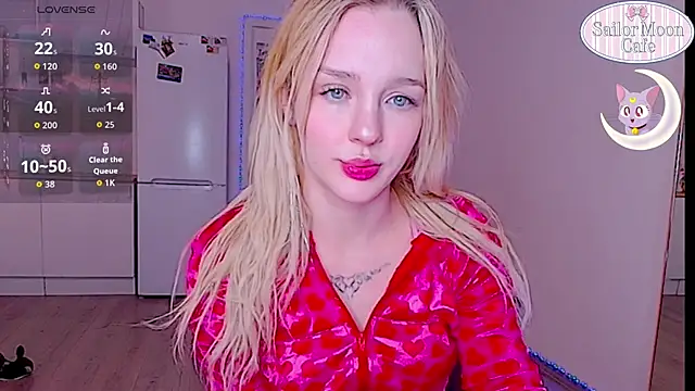 sailormoon666  online show from March 23, 2:51 am