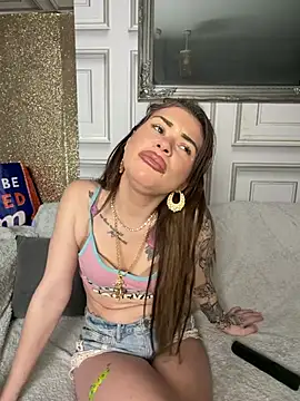 Demi Lovex online show from February 3, 9:18 pm