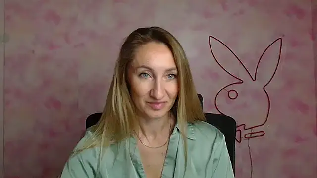 Diana Sweeet  online show from May 16, 5:54 am