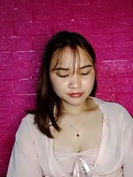 Lisakeem online show from March 25, 5:00 am