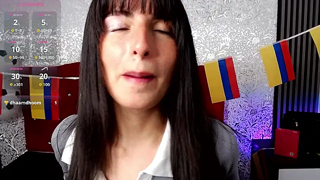 MiaVelasquez01 online show from June 22, 5:10 pm