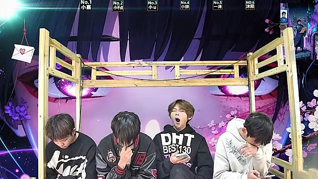 xiaohuangren01 online show from March 25, 6:16 am