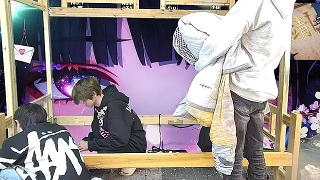 xiaohuangren01 online show from March 28, 10:37 am