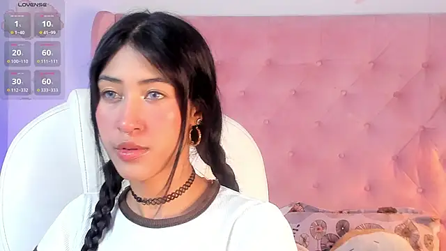 internett sweetheart online show from March 26, 5:42 am