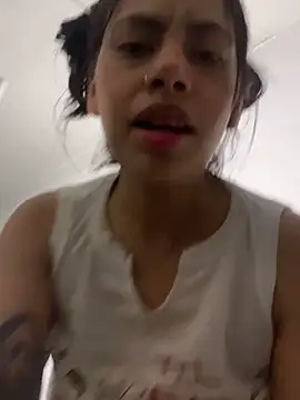 CarolinaRaven online show from May 13, 3:56 am