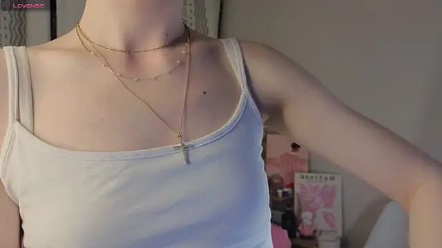 CarmaOlen online show from March 28, 7:13 pm