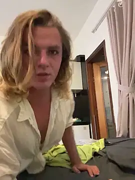 nikkiasspussy online show from April 29, 5:30 pm