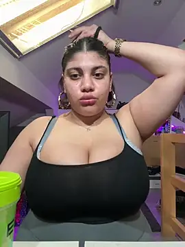 MinaKhalina online show from April 2, 3:31 pm