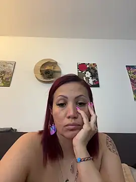 candyalice7 online show from March 11, 2:31 pm