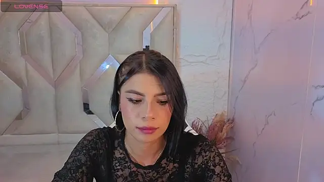 Melisa v online show from April 6, 8:32 pm