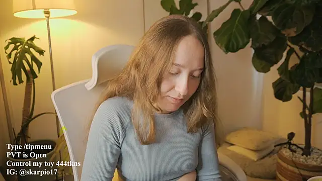 Scarlett NoirMuse online show from March 30, 7:24 pm