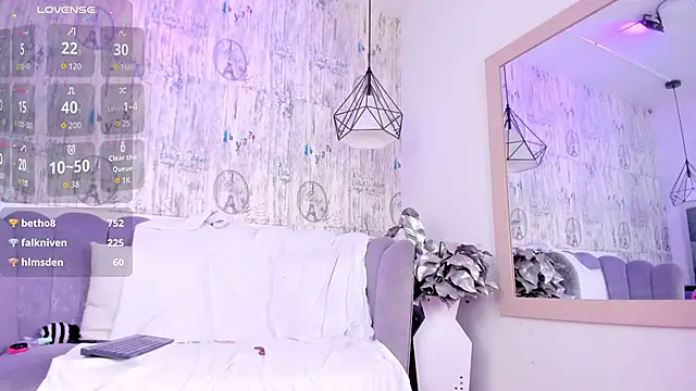 Afrodita Greenn online show from April 5, 8:52 pm