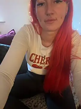 MrsRedFoxy online show from March 15, 12:40 pm