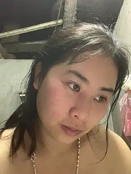 patry33 online show from April 15, 11:11 am