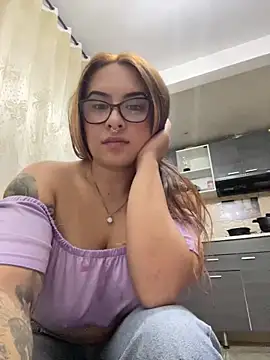 SOPHIIE LUX  online show from March 25, 11:29 pm