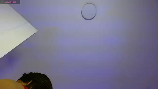 TINY TAY online show from March 3, 12:00 pm