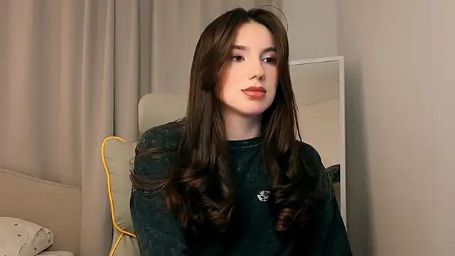 ssandralovin online show from April 16, 7:46 pm