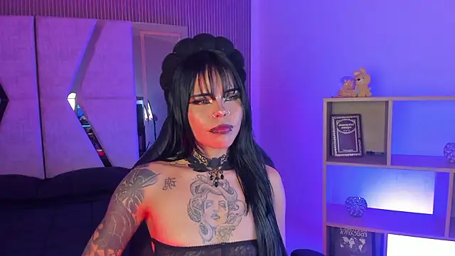 SweetDevil 7 online show from March 14, 9:38 pm